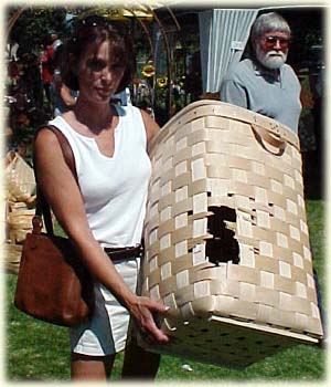 Jinx and damaged basket