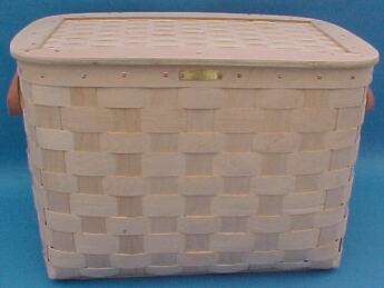 Large Chest - Matted Lid & Chain